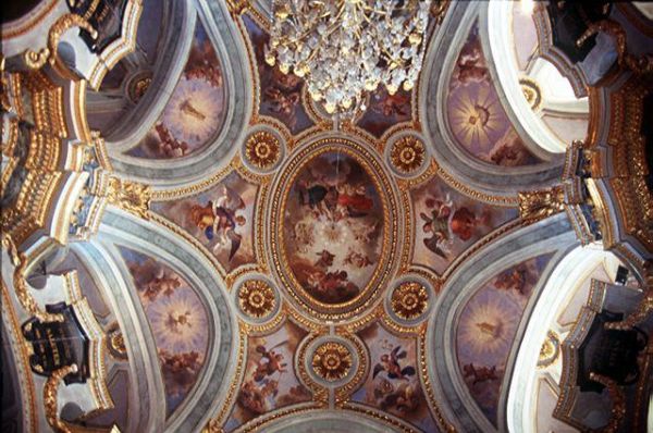 Photographie d'architecture : Chapelle de la Miséricorde. Intérieur : plafond