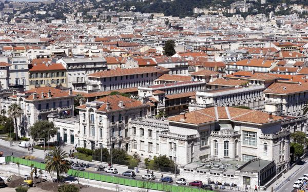 Photographie d'architecture : Lycée Masséna. Vue d'ensemble depuis la tour Saint-François