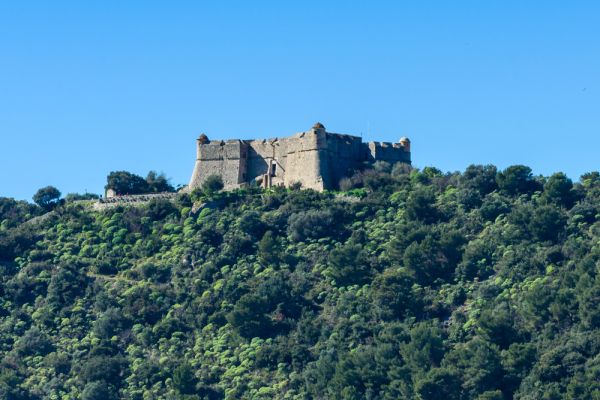 Photographie d'architecture : Fort du Mont-Alban. Guérite ou échauguette