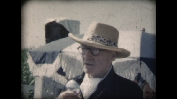 Film amateur : Sacha Guitry sur le tournage de Napoléon